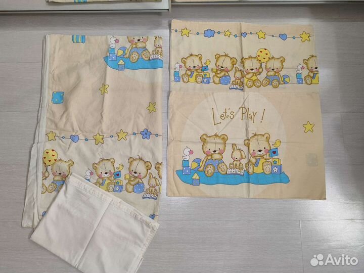 Бортики в кроватку, одеяла, постельное белье