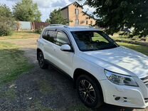 Volkswagen Tiguan 2.0 AT, 2011, 195 750 км, с пробегом, цена 1 430 000 руб.