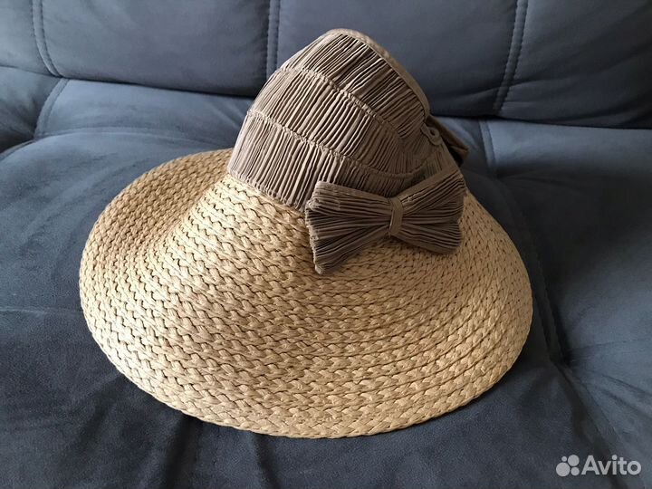 Шляпа женская соломенная