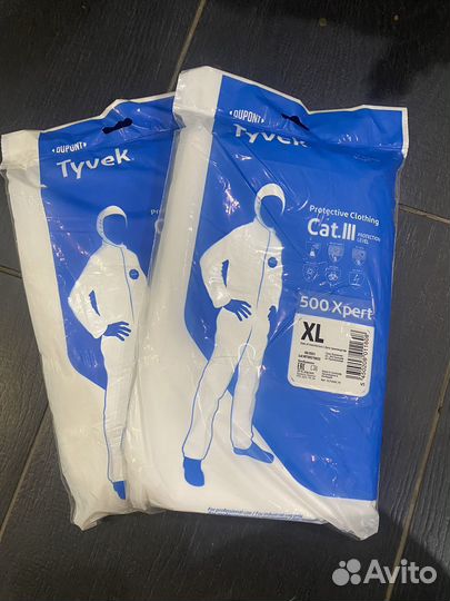 Защитный костюм