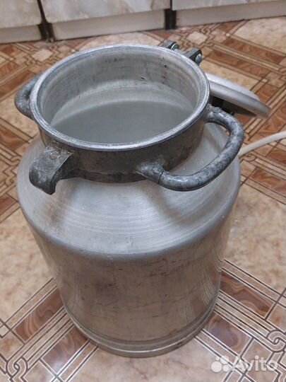 Бедон алюминиевый