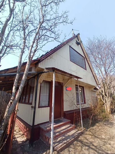 Дача 65 м² на участке 4 сот.