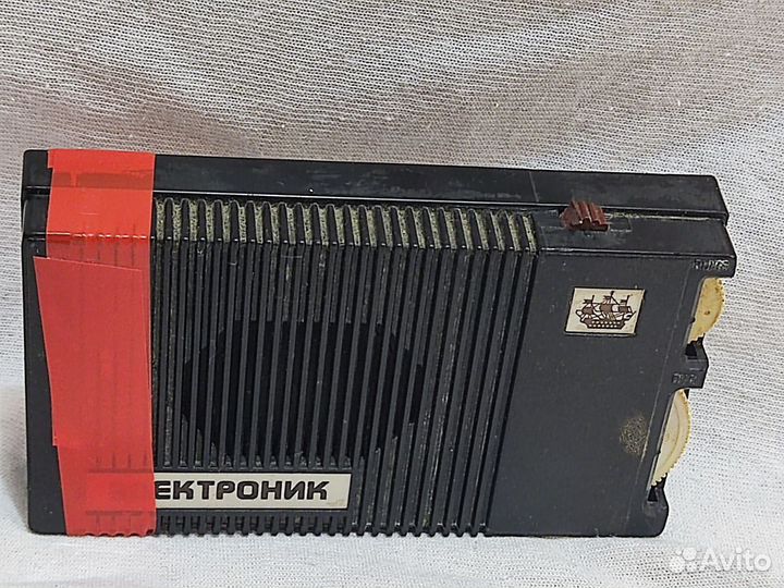 Радиоприемник Электроник СССР 1989