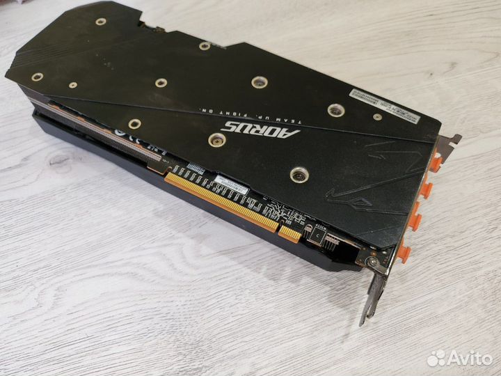 Видеокарта Aorus rx5700xt