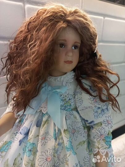 Куклы фарфоровые коллекционные