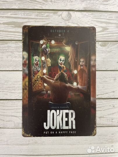 Декор на стену Joker