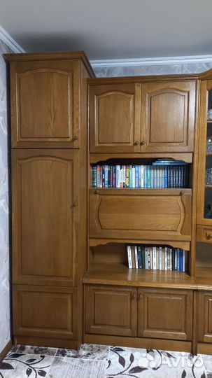 Буфеты и серванты