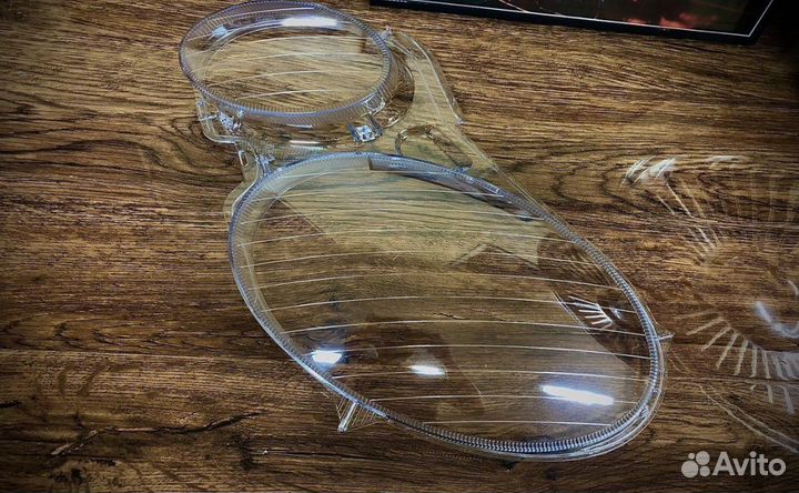 Стекла фар Mersedes W211