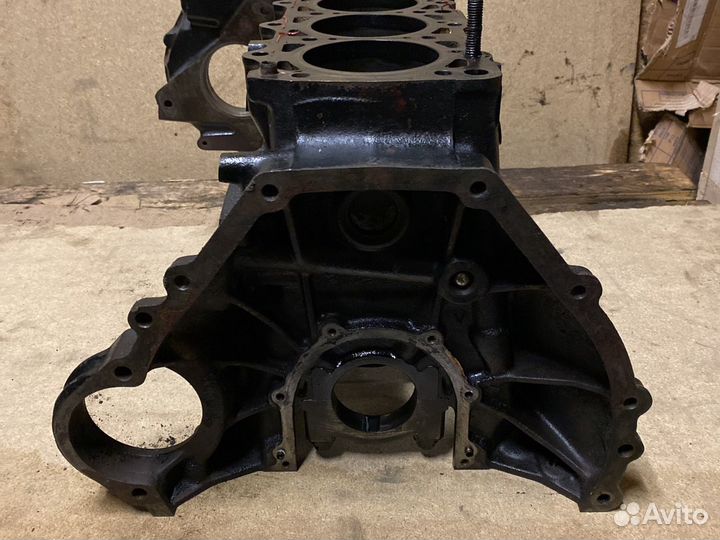 Блок двигателя пустой Mercedes om601.912 2.0 дизел