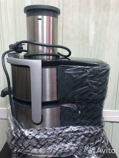 Соковыжималка Redmond RJ-M908