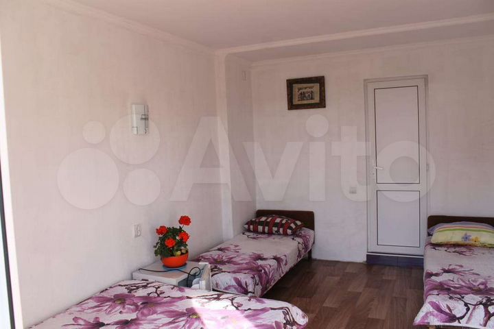 Комната 18 м², 1/3 эт.