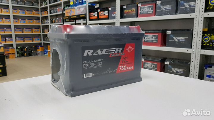 Racer Grand Prix 77Ah 880A