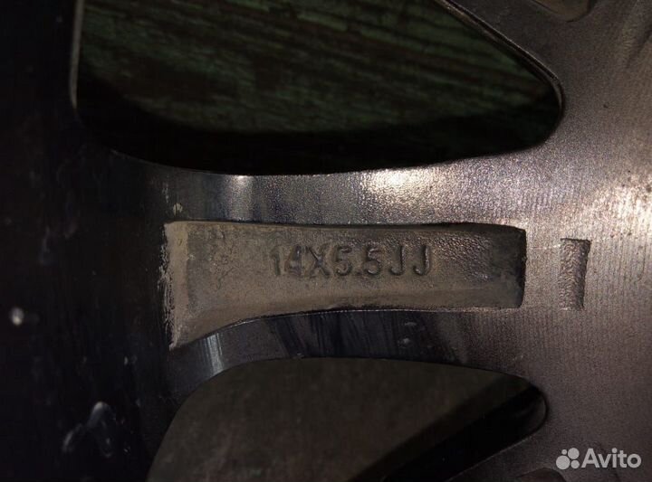 Колеса с литыми дисками