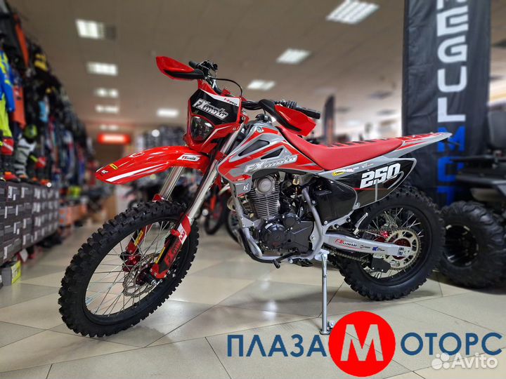 Мотоцикл Fxmoto YZ250