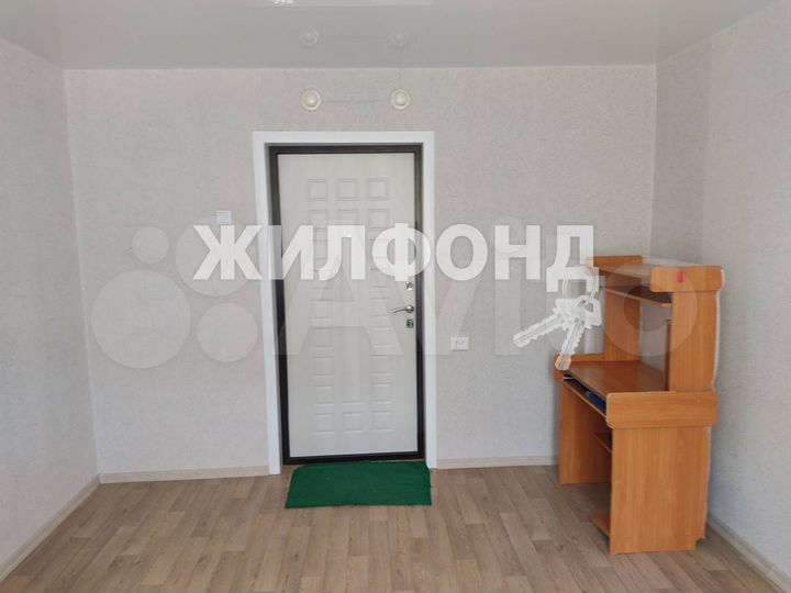 Комната 12,8 м² в 1-к., 3/9 эт.