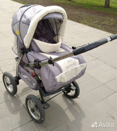 Прогулочная коляска