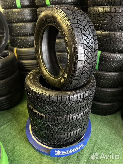 Pirelli Ice Zero FR 215/60 R16