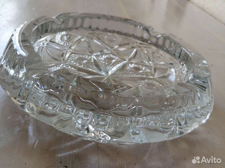 Хрустальная пепельница