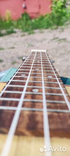 Гитара укулеле