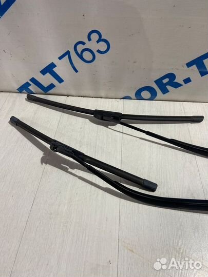 Поводок дворника mazda CX-7 2.3 ат