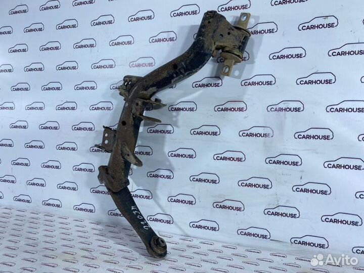 Рычаг подвески задний правый Honda Crv 2.0 R20A2