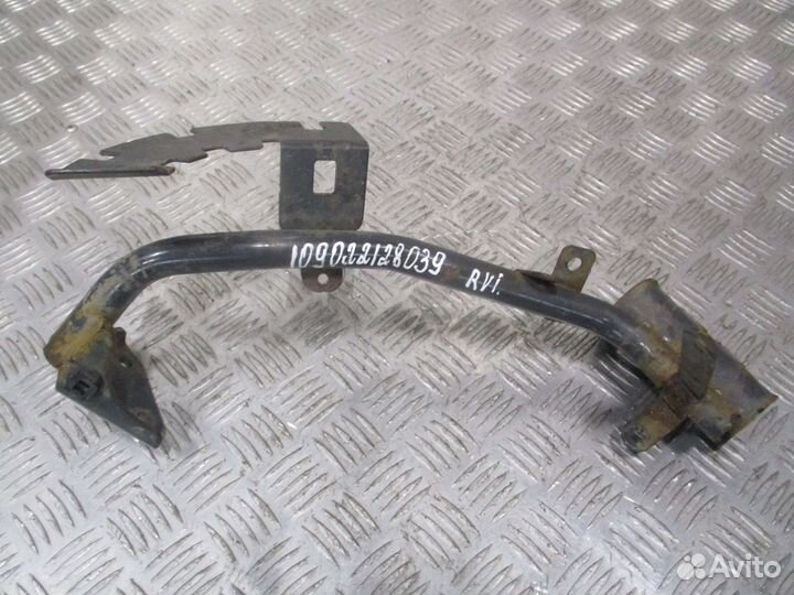 Кронштейн renault 7482583252