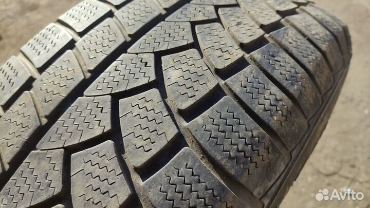 Continental Conti4x4WinterContact 235/65 R17