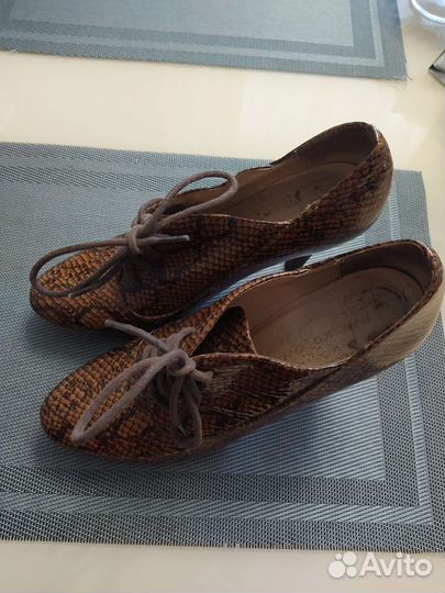 Ботинки женские 36 размер