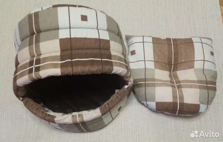 Домик-лежанка для питомца