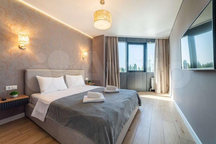 2-к. квартира, 65 м², 3/21 эт.