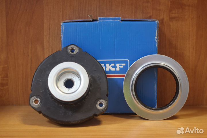 Опора переднего амортизатора на VW Skf vkda35115