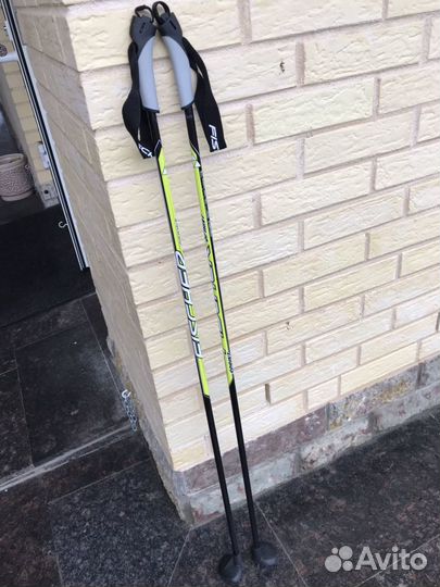 Палки для беговых лыж Fischer