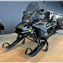 2025 BRP Ski-doo Expedition LE 900ace 24'