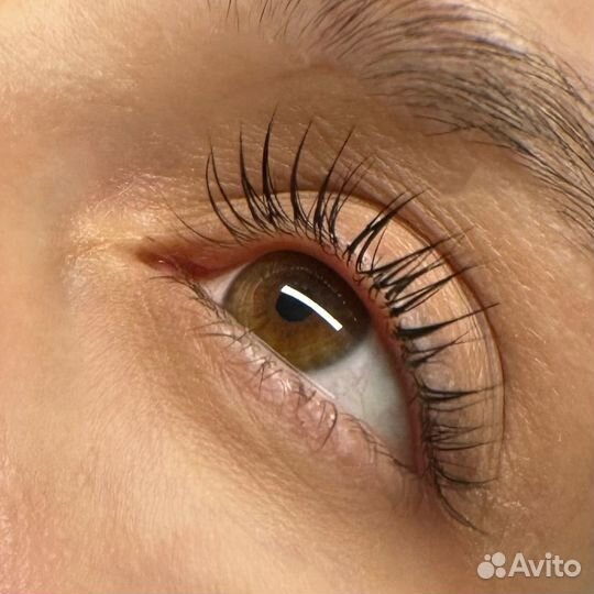 Маникюр, ресницы