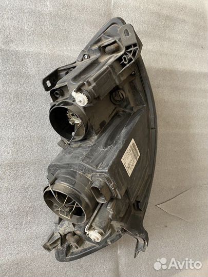 Фара передняя левая LADA Kalina