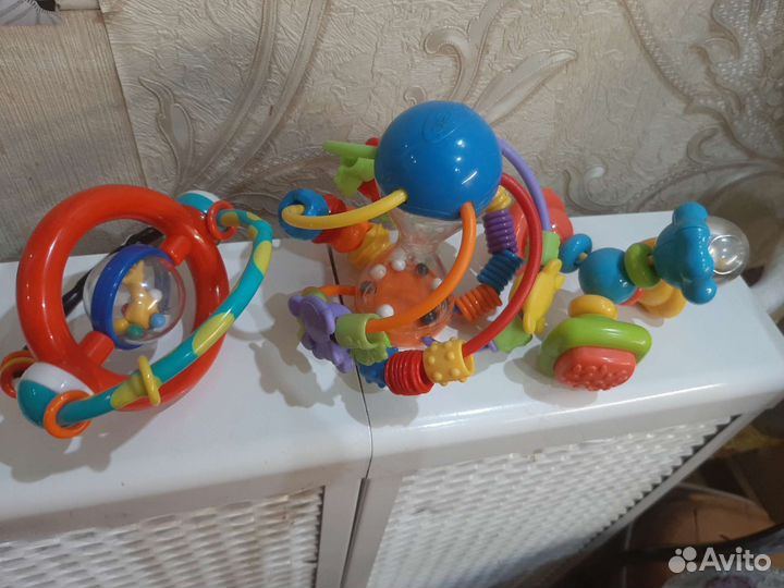 Развивающие игрушки