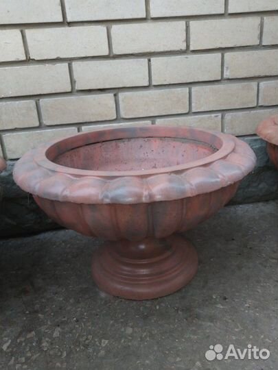 Вазон для цветов