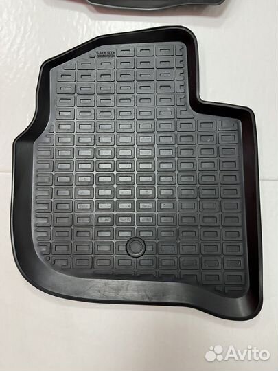 Резиновые коврики на автомобиль Volkswagen Polo