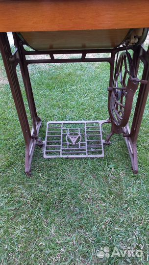 Швейная машинка