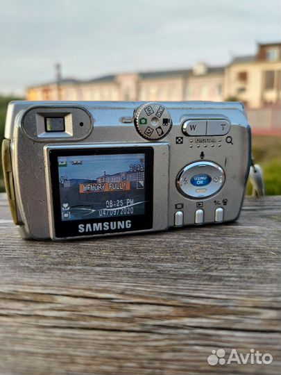 Цифровой фотоаппарат мыльница samsung digimax 301