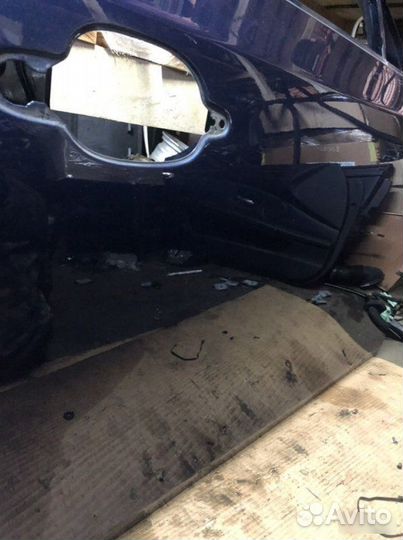 Дверь передняя правая Bmw E60