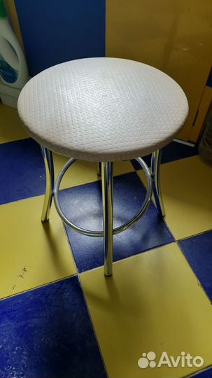 Кухонные стулья и табуреты