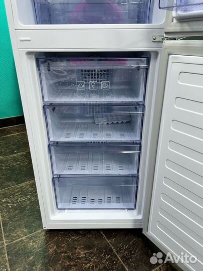 Холодильник beko cnkdn6335KC0W