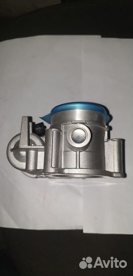 Дроссельный патрубок с электроприводом