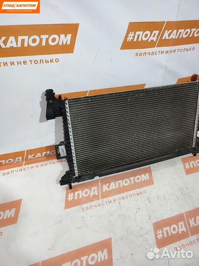 Радиатор основной Ford Focus 3 2011 BV618005AD