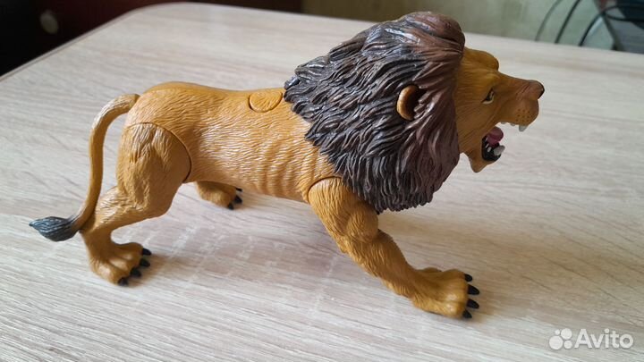 Детские игрушки 2000-х годов Лев