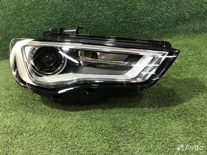 Фара правая Audi A3/RS3/S3