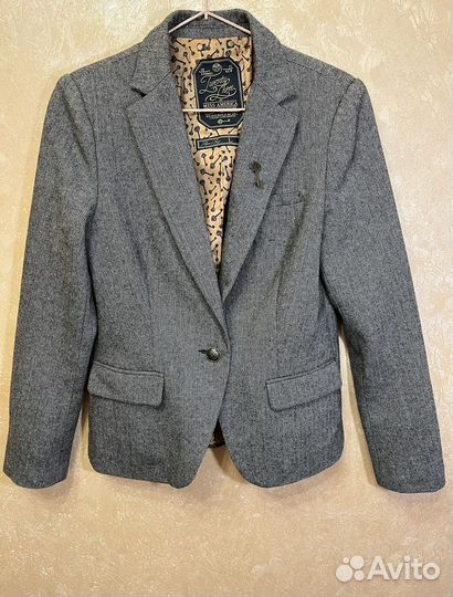Твидовый женский пиджак 40-42 размер