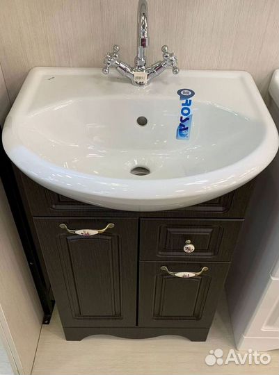 Тумба с раковиной