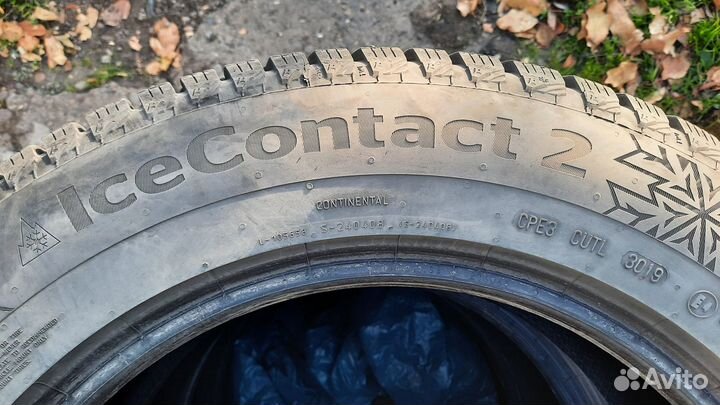 Continental IceContact 2 SUV 215/65 R17 103T